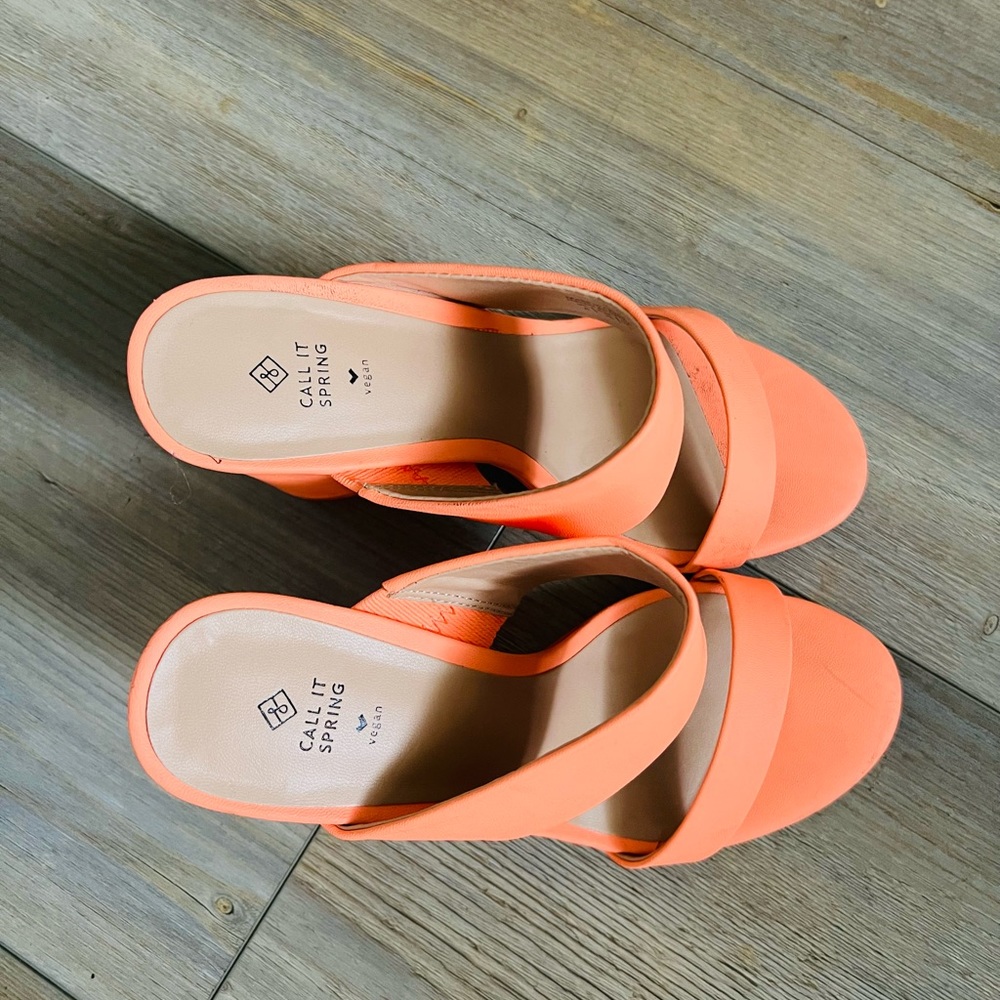 Women heels - Picture 4 of 4